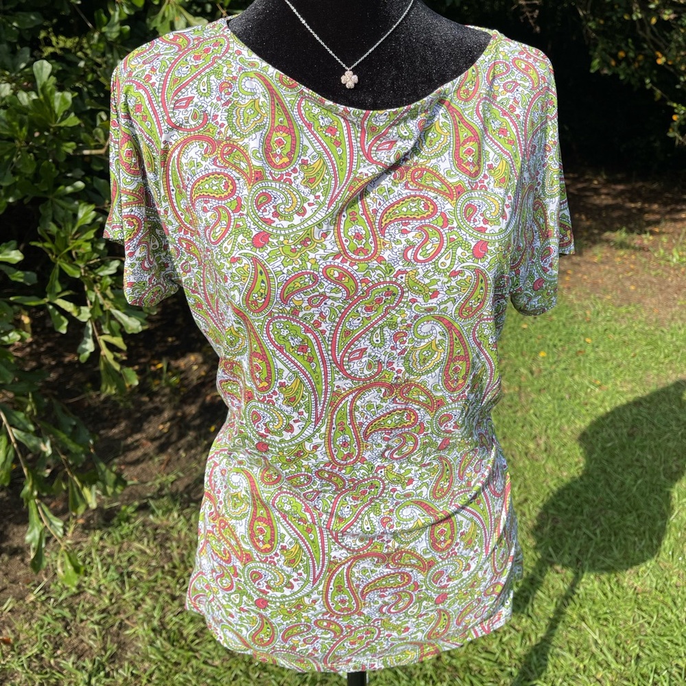 TALBOTS petites paisley t -shirt